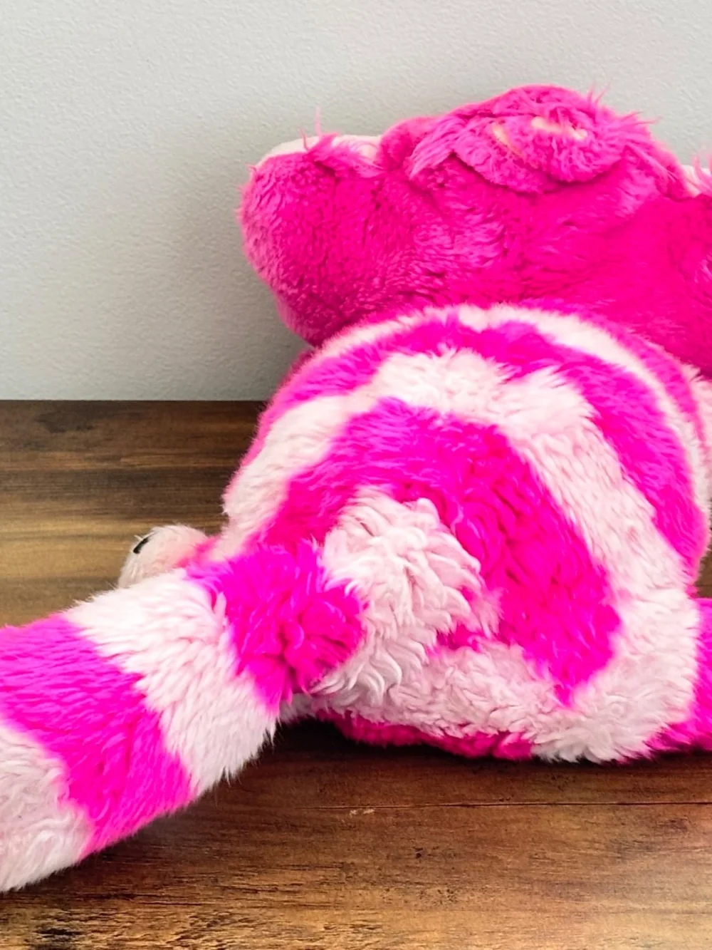 Disney Store Authentic Cheshire Cat Plush Alice In Wonderland 19” Stuffed Animal